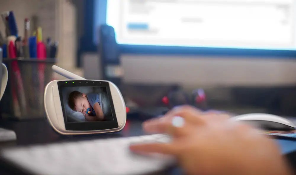 The 4 Best WiFi Baby Monitor Reviews for 2018