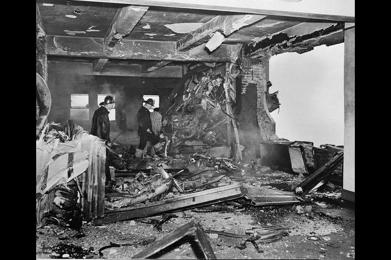 Empire State Building Plane Crash vs 9/11 3 WZ3CJPNC52FGCXQUB4VY5R27N4