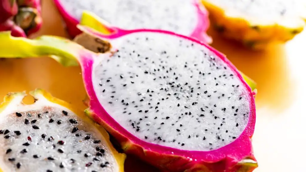 What Does Dragon Fruit Taste Like 1 Dragon Fruit