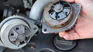 What Does A Water Pump Do In A Car