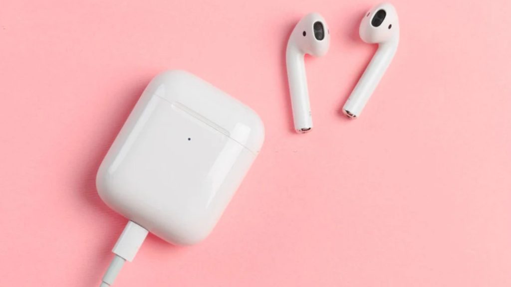 How Long Does it Take for Airpods to Charge 1 AirPods charging