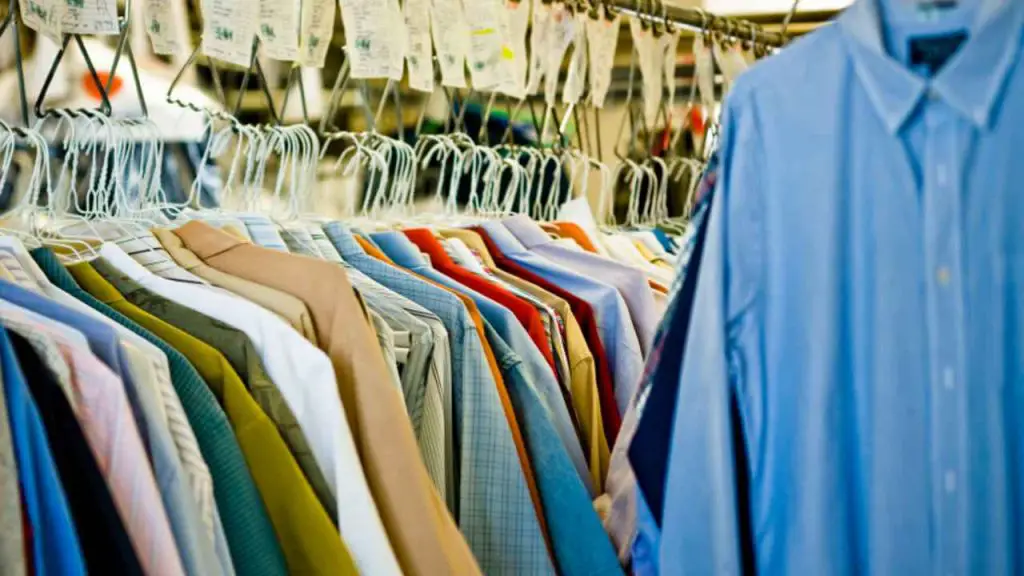What Happens to Cloth in Attic Temperatures 1 hanging clothes